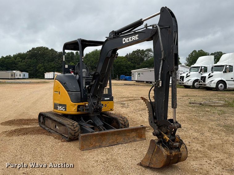 image for item ER3002 2020 John Deere 35G mini excavator