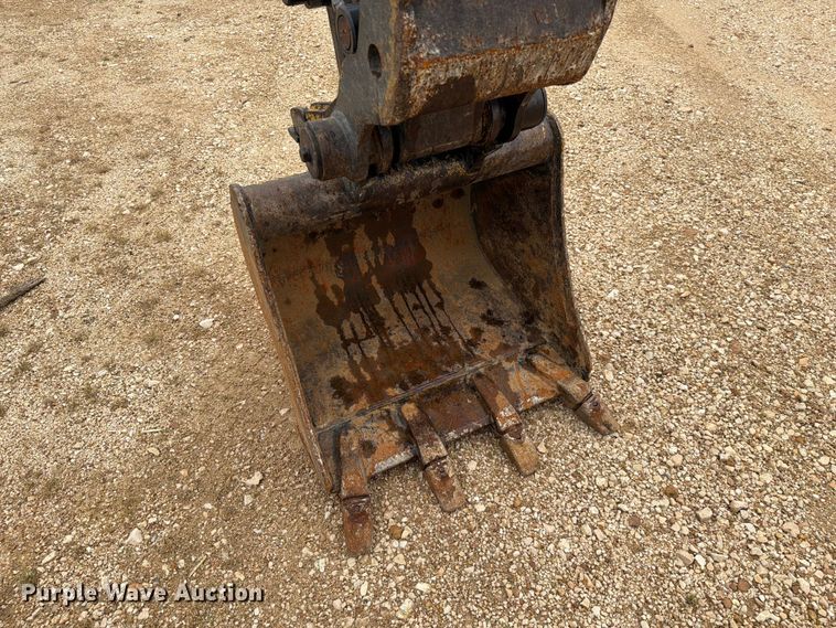 image for item ER3002 2020 John Deere 35G mini excavator