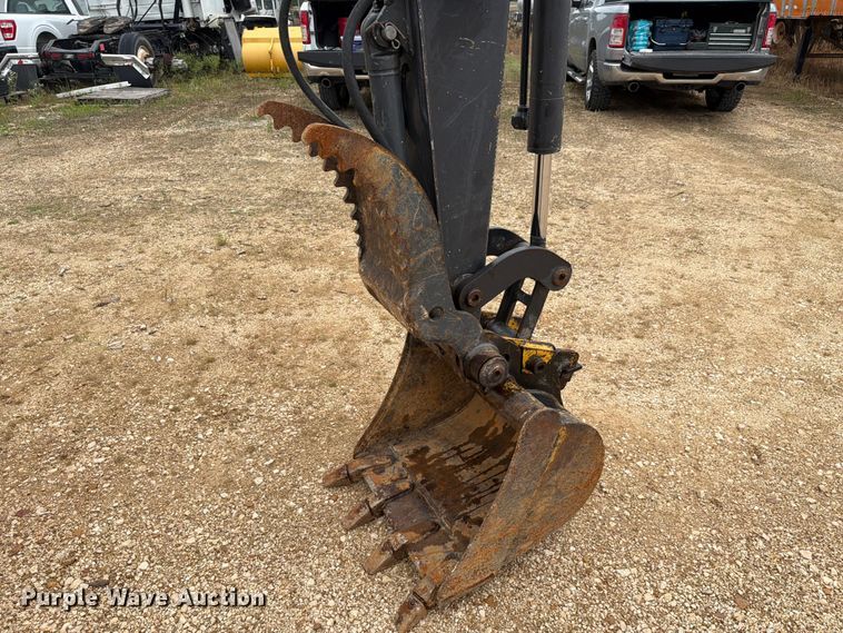 image for item ER3002 2020 John Deere 35G mini excavator