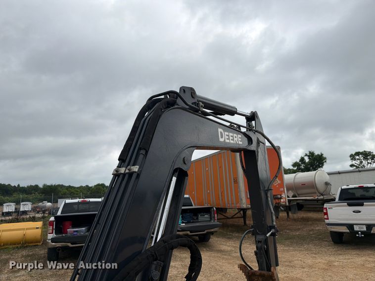 image for item ER3002 2020 John Deere 35G mini excavator