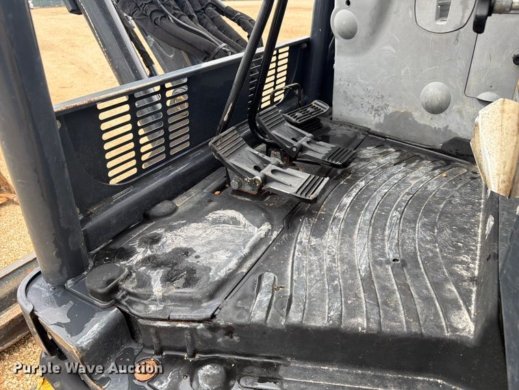 image for item ER3002 2020 John Deere 35G mini excavator