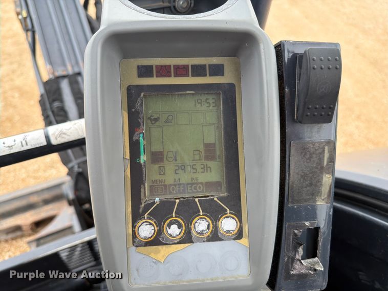 image for item ER3002 2020 John Deere 35G mini excavator