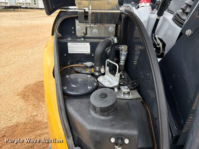 image for item ER3002 2020 John Deere 35G mini excavator