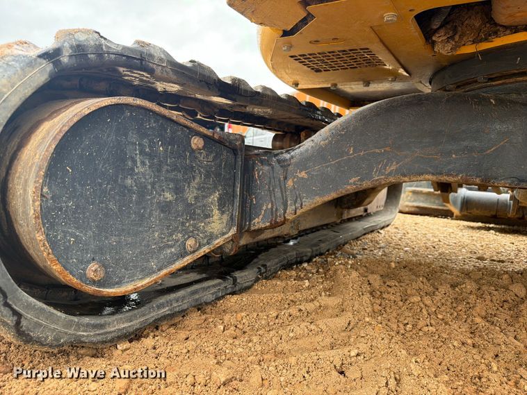 image for item ER3002 2020 John Deere 35G mini excavator