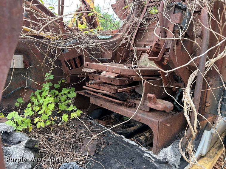 image for item ER3007 Kobelco SK115SRDZ-1E excavator