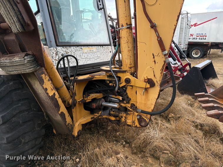 image for item ER3008 1997 New Holland 655E backhoe