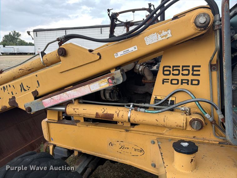 image for item ER3008 1997 New Holland 655E backhoe