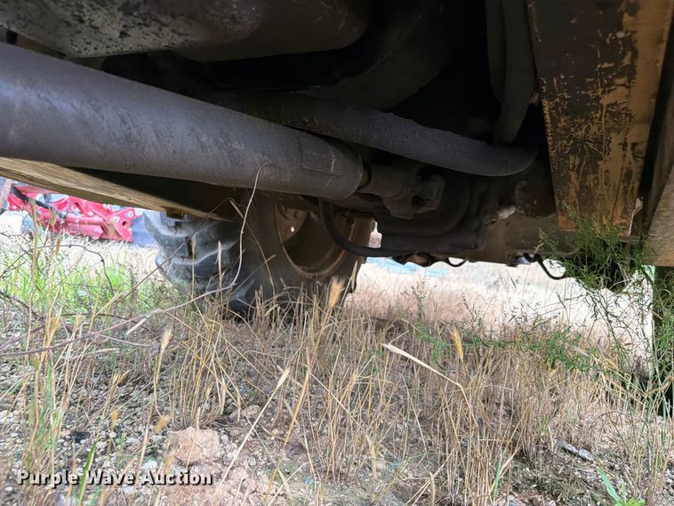 image for item ER3008 1997 New Holland 655E backhoe
