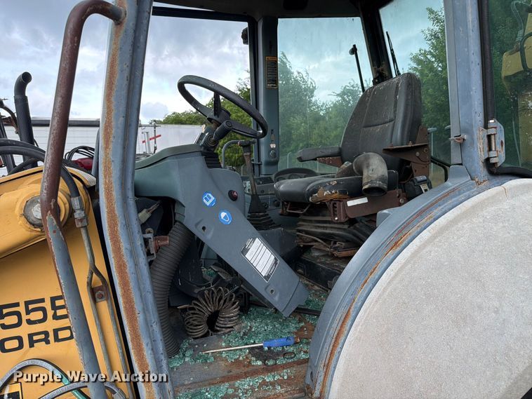 image for item ER3008 1997 New Holland 655E backhoe
