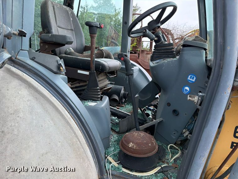 image for item ER3008 1997 New Holland 655E backhoe