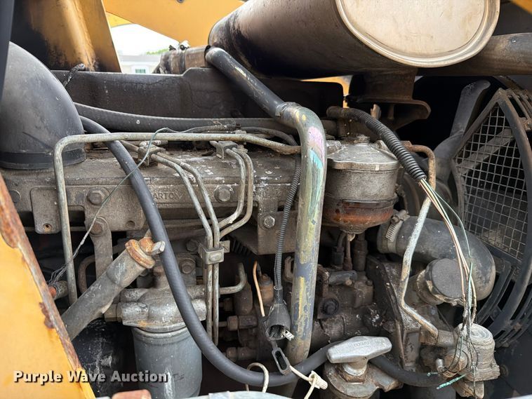 image for item ER3008 1997 New Holland 655E backhoe