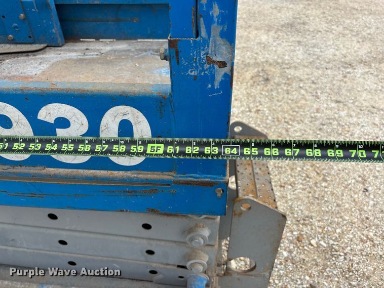 image for item ER3009 Genie GS-1930 scissor lift