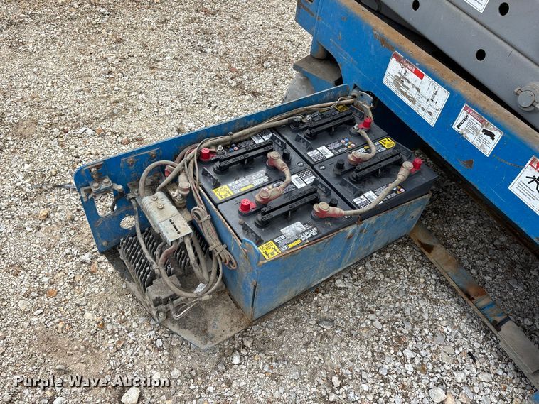 image for item ER3009 Genie GS-1930 scissor lift