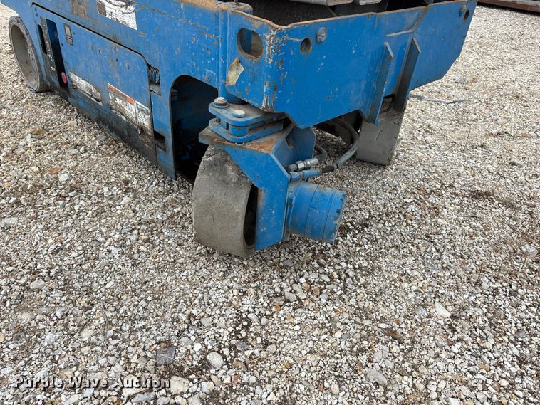 image for item ER3009 Genie GS-1930 scissor lift