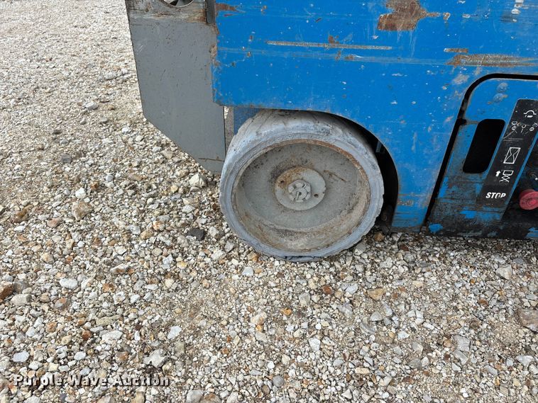 image for item ER3009 Genie GS-1930 scissor lift