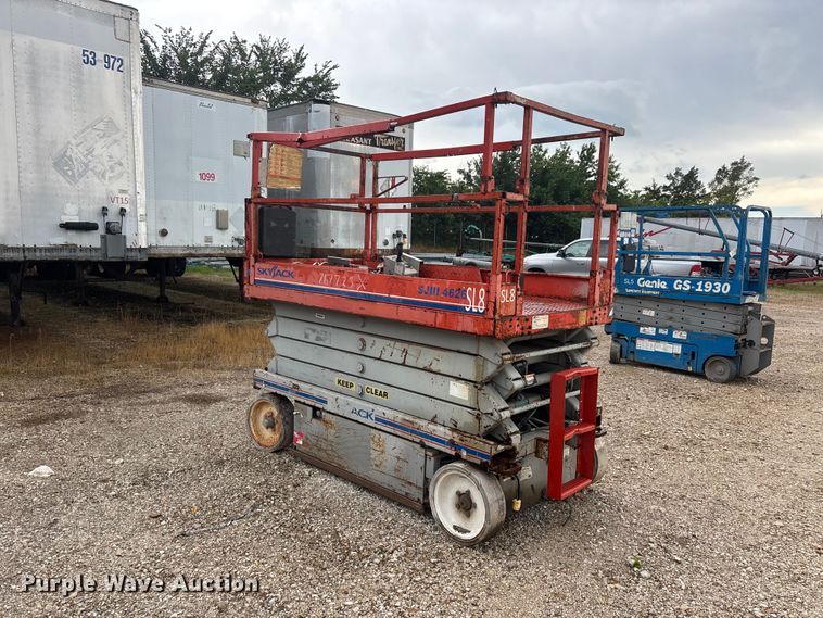 image for item ER3010 Skyjack SJIII 4626 scissor lift