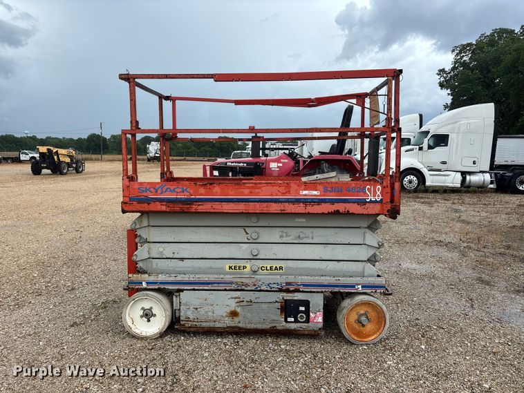 image for item ER3010 Skyjack SJIII 4626 scissor lift