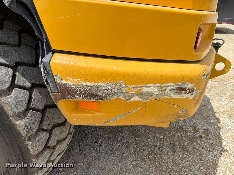 image for item ER3023 2024 John Deere 344P wheel loader