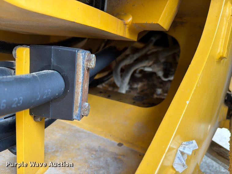 image for item ER3023 2024 John Deere 344P wheel loader