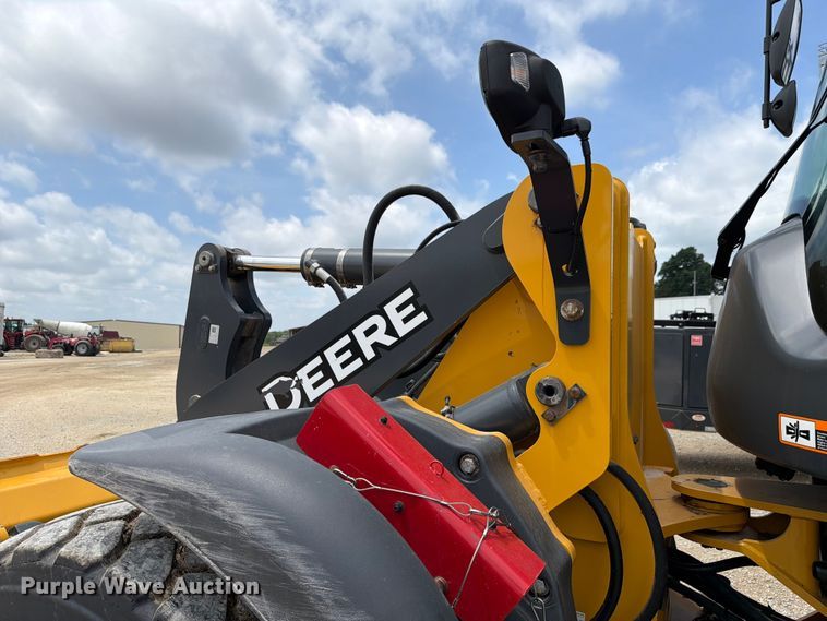image for item ER3023 2024 John Deere 344P wheel loader