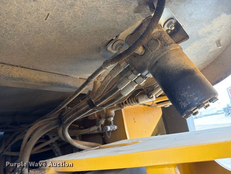 image for item ER3023 2024 John Deere 344P wheel loader