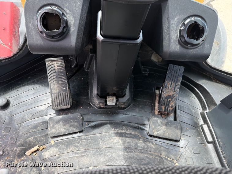 image for item ER3023 2024 John Deere 344P wheel loader