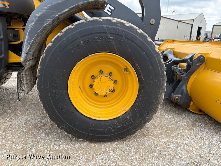 image for item ER3023 2024 John Deere 344P wheel loader