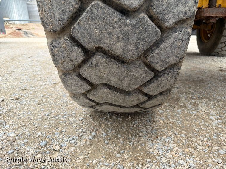 image for item ER3023 2024 John Deere 344P wheel loader