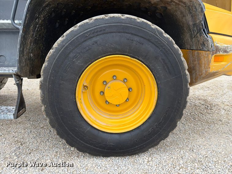 image for item ER3023 2024 John Deere 344P wheel loader
