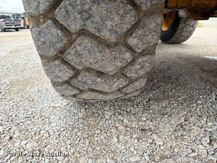 image for item ER3023 2024 John Deere 344P wheel loader
