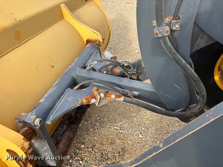 image for item ER3024 2023 John Deere 324P wheel loader