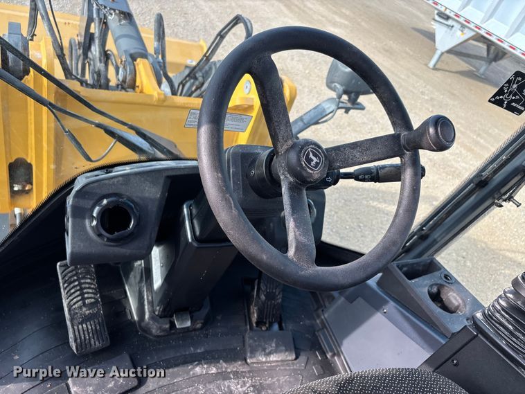 image for item ER3024 2023 John Deere 324P wheel loader