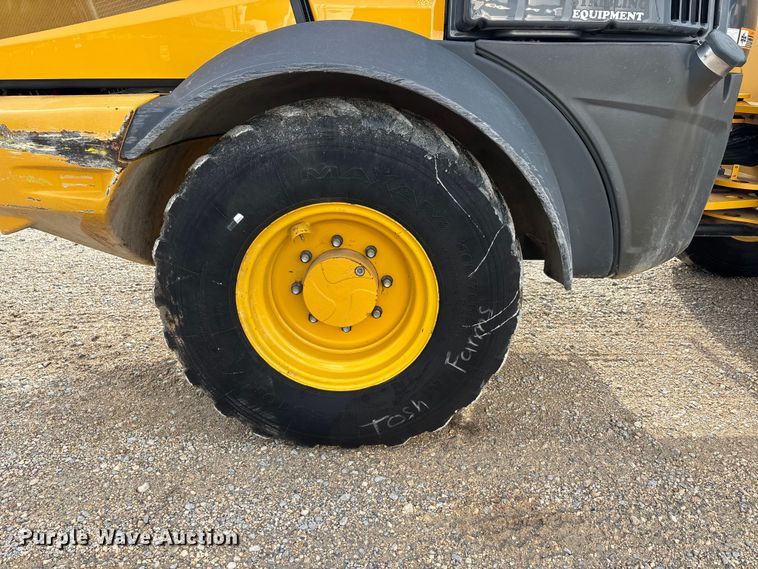 image for item ER3024 2023 John Deere 324P wheel loader