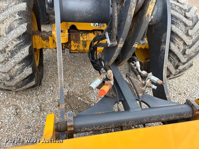 image for item ER3025 2024 John Deere 324P wheel loader