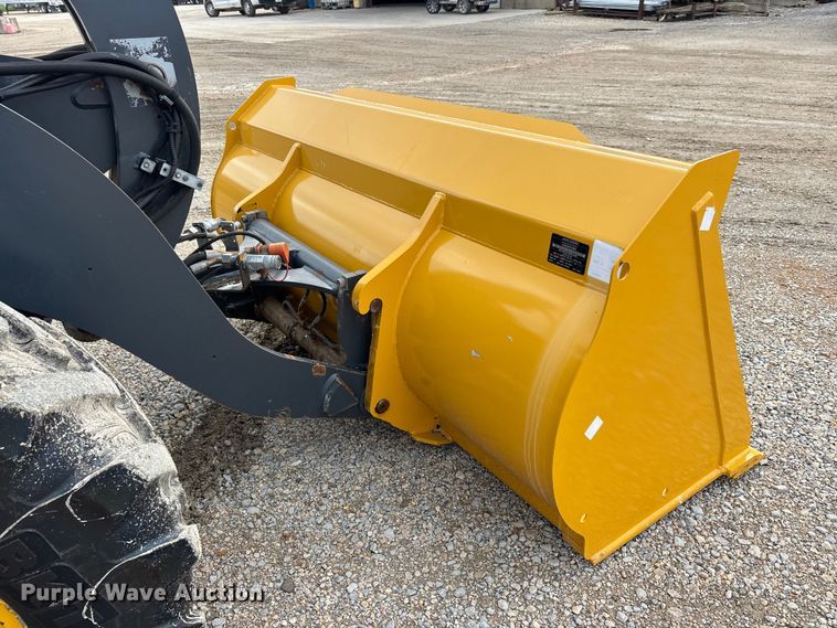 image for item ER3025 2024 John Deere 324P wheel loader