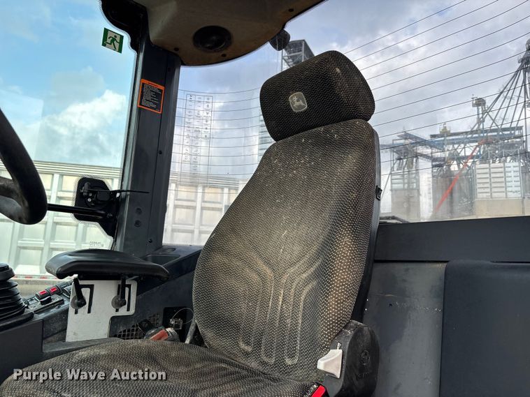 image for item ER3025 2024 John Deere 324P wheel loader