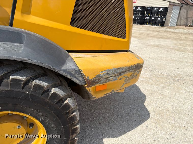 image for item ER3026 2024 John Deere 324P wheel loader