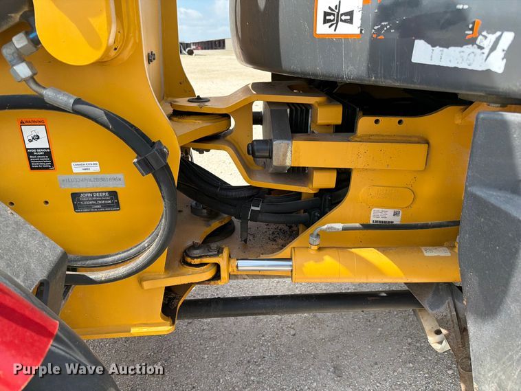 image for item ER3026 2024 John Deere 324P wheel loader