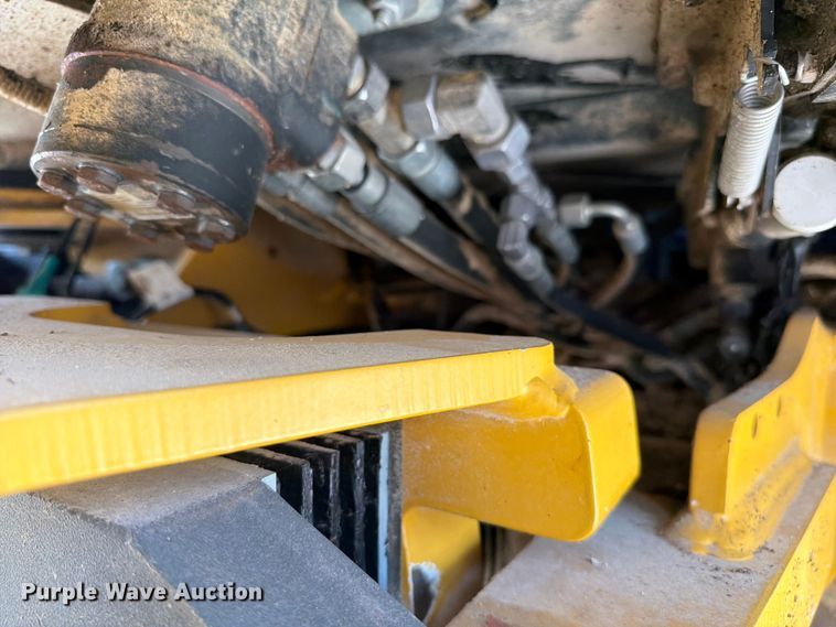image for item ER3026 2024 John Deere 324P wheel loader