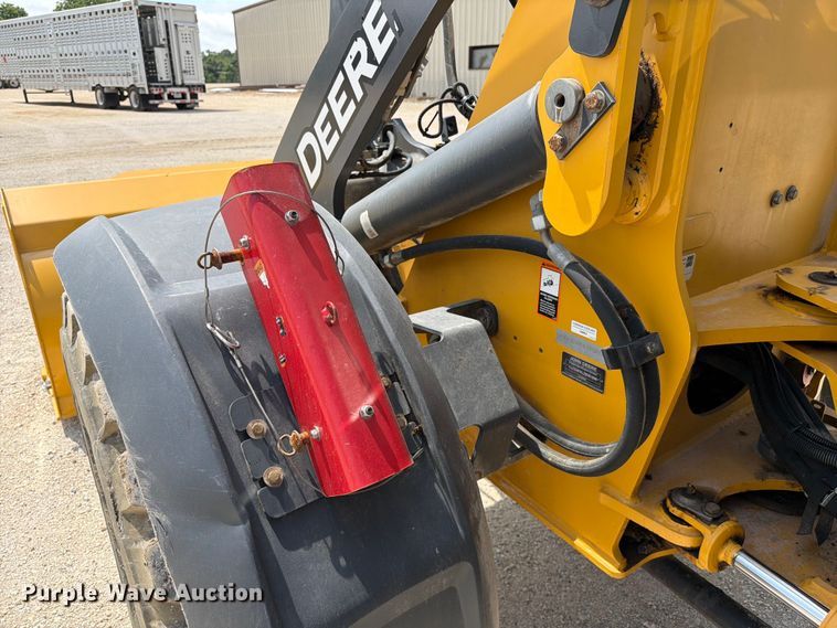 image for item ER3026 2024 John Deere 324P wheel loader