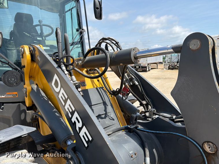 image for item ER3026 2024 John Deere 324P wheel loader