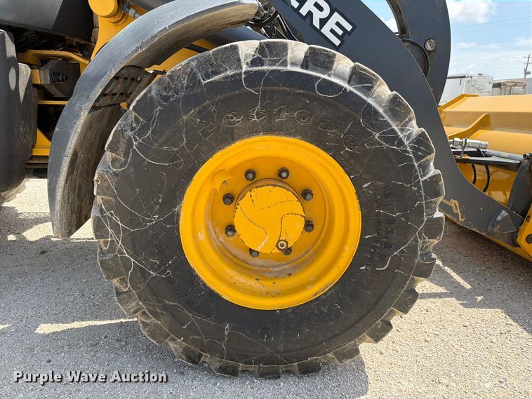 image for item ER3026 2024 John Deere 324P wheel loader