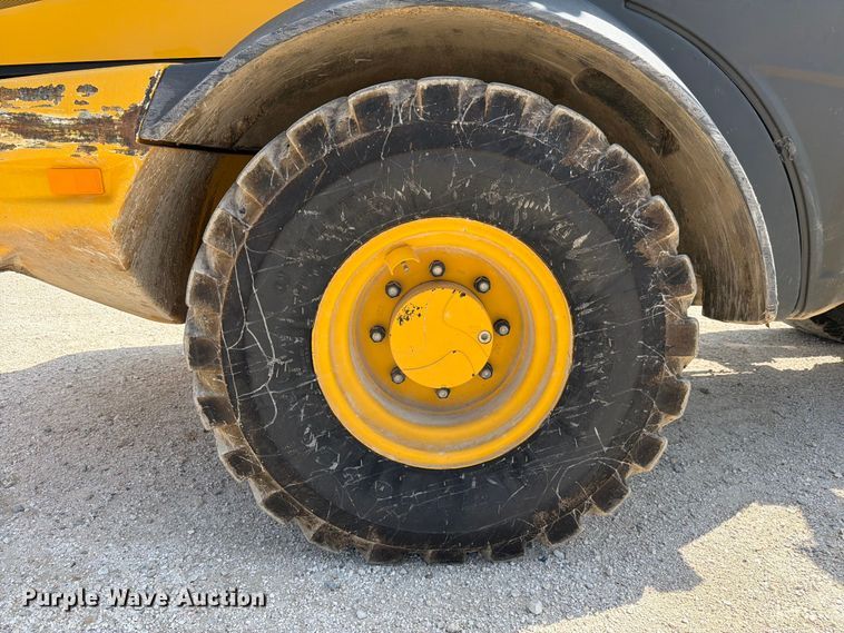 image for item ER3026 2024 John Deere 324P wheel loader