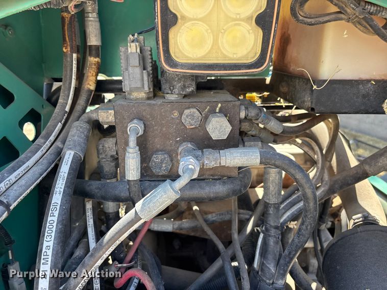 image for item ER7634 (2) Muliquip power trowels