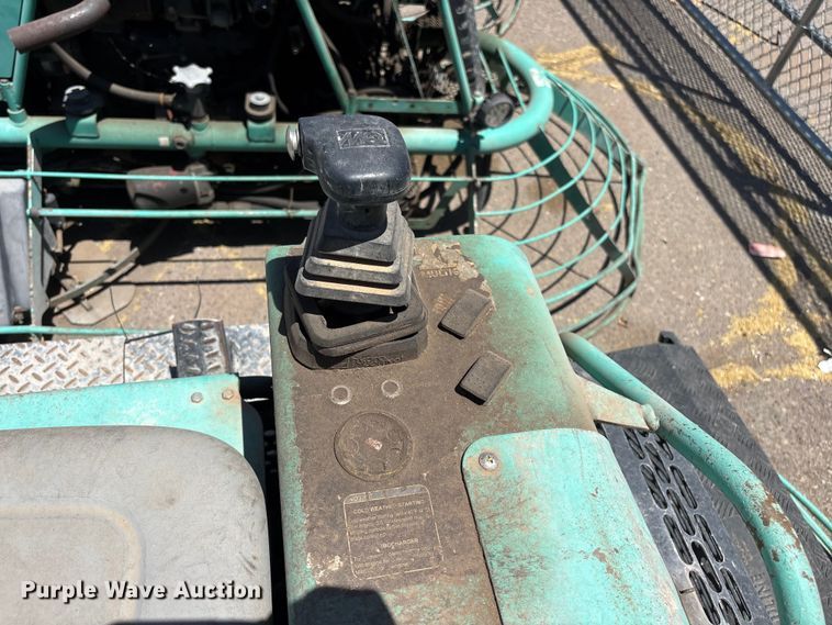 image for item ER7637 (3) Muliquip power trowels