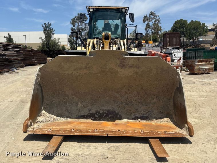 image for item ER7647 2019 Caterpillar 966M wheel loader