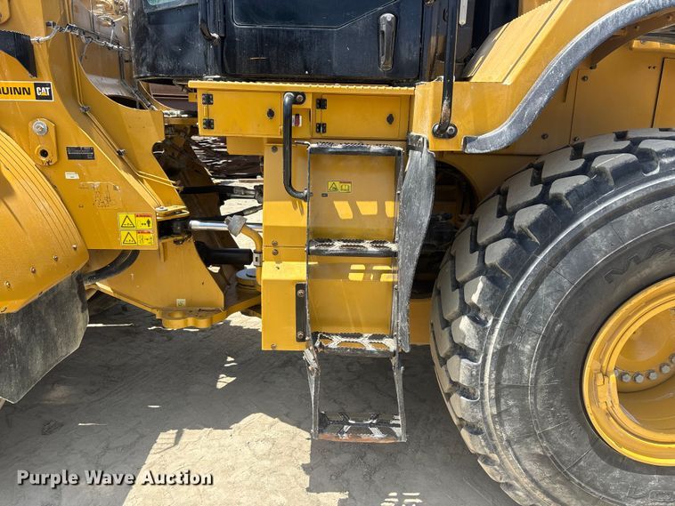 image for item ER7647 2019 Caterpillar 966M wheel loader