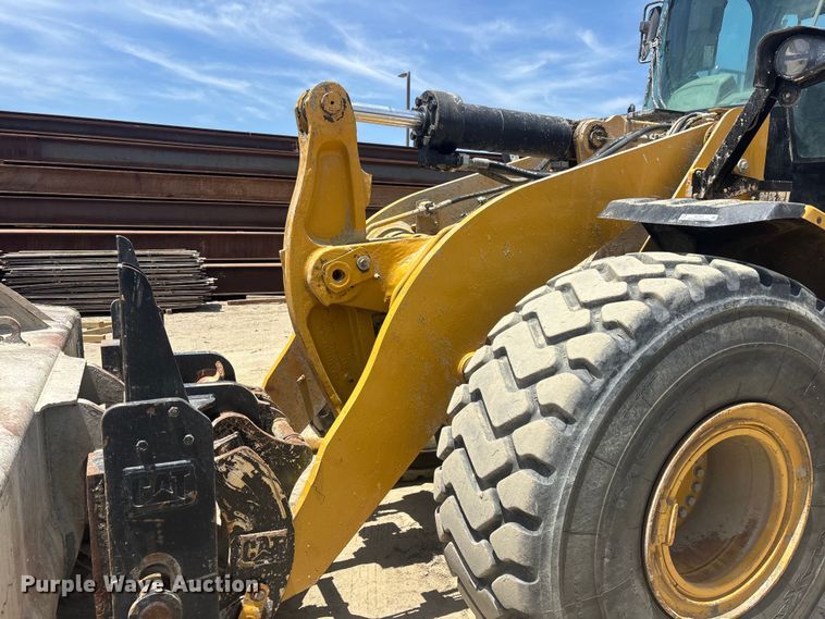 image for item ER7647 2019 Caterpillar 966M wheel loader
