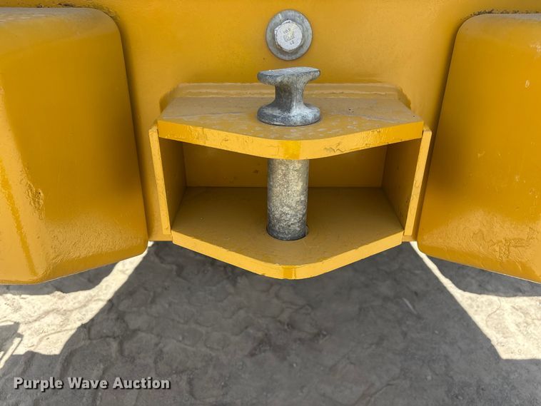 image for item ER7647 2019 Caterpillar 966M wheel loader