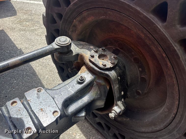image for item ER7648 2013 Xtreme XR1245 telehandler